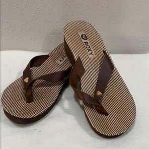 ROXY Platform Sandals Size 8 Sandals flip flops